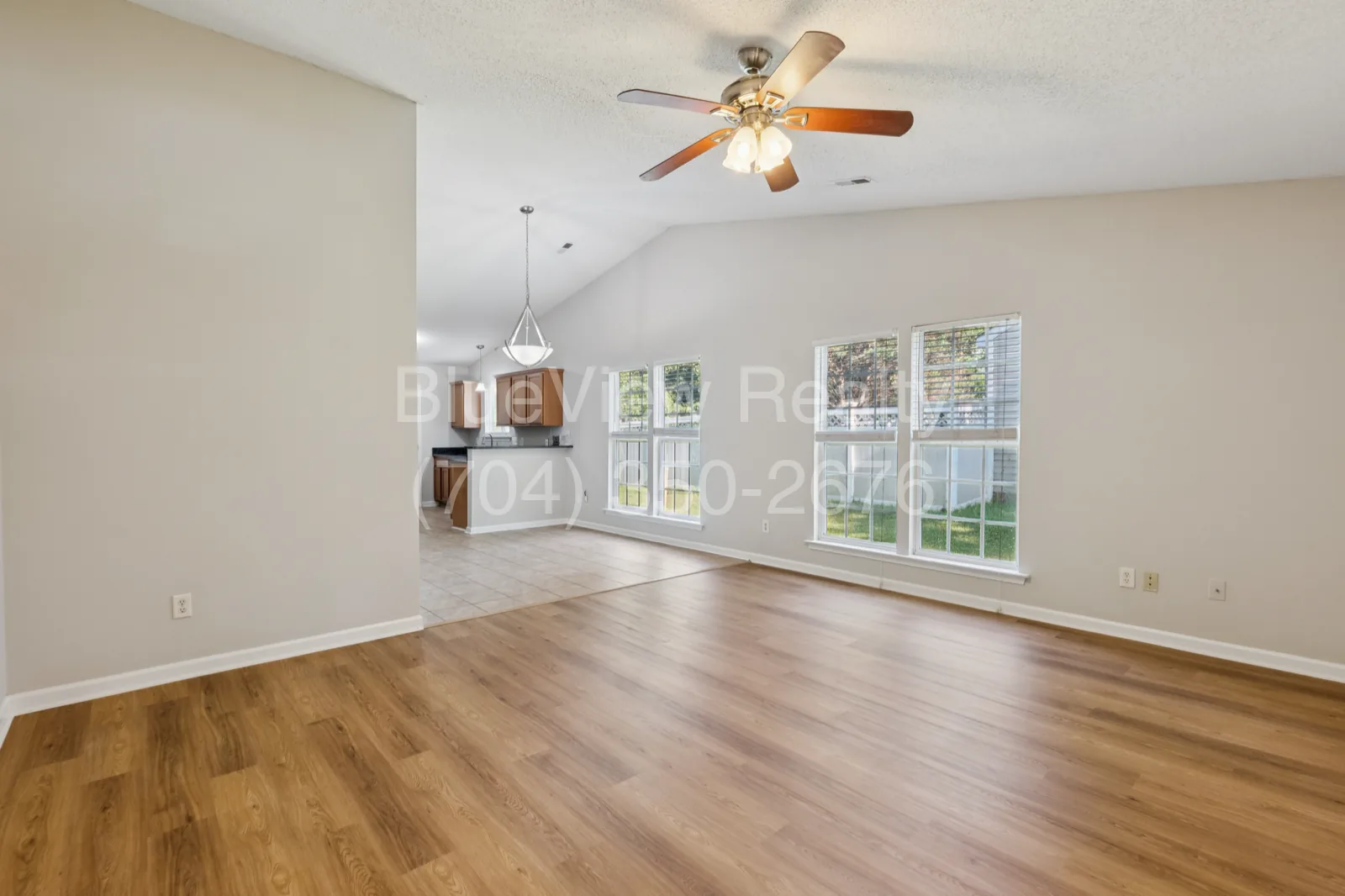 5237 Timbertop Ln — photo 2