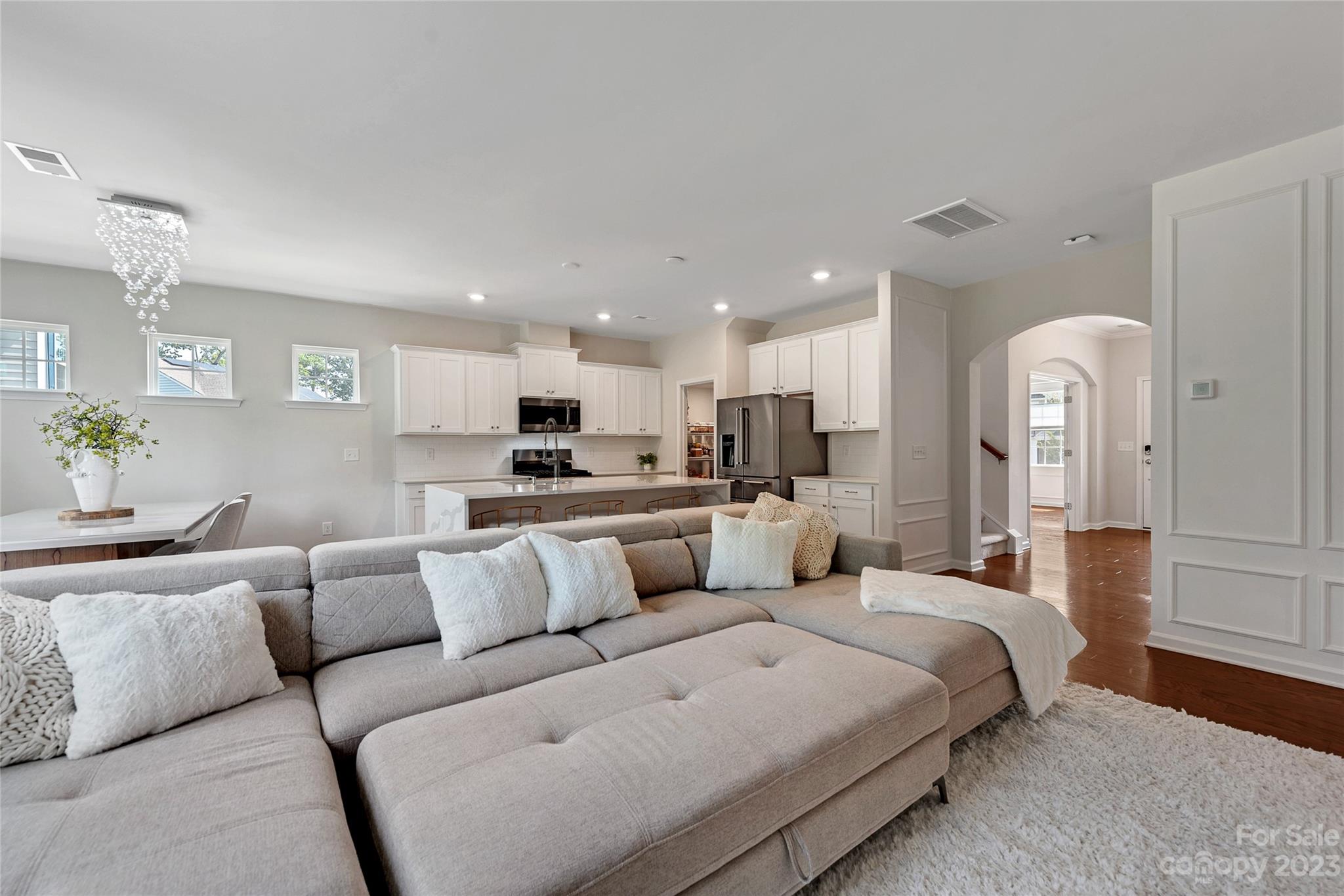 831 Brannons Trail Drive