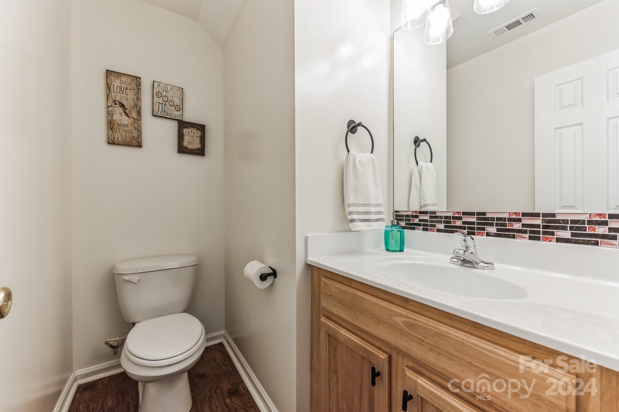 7925 Quail Field Drive