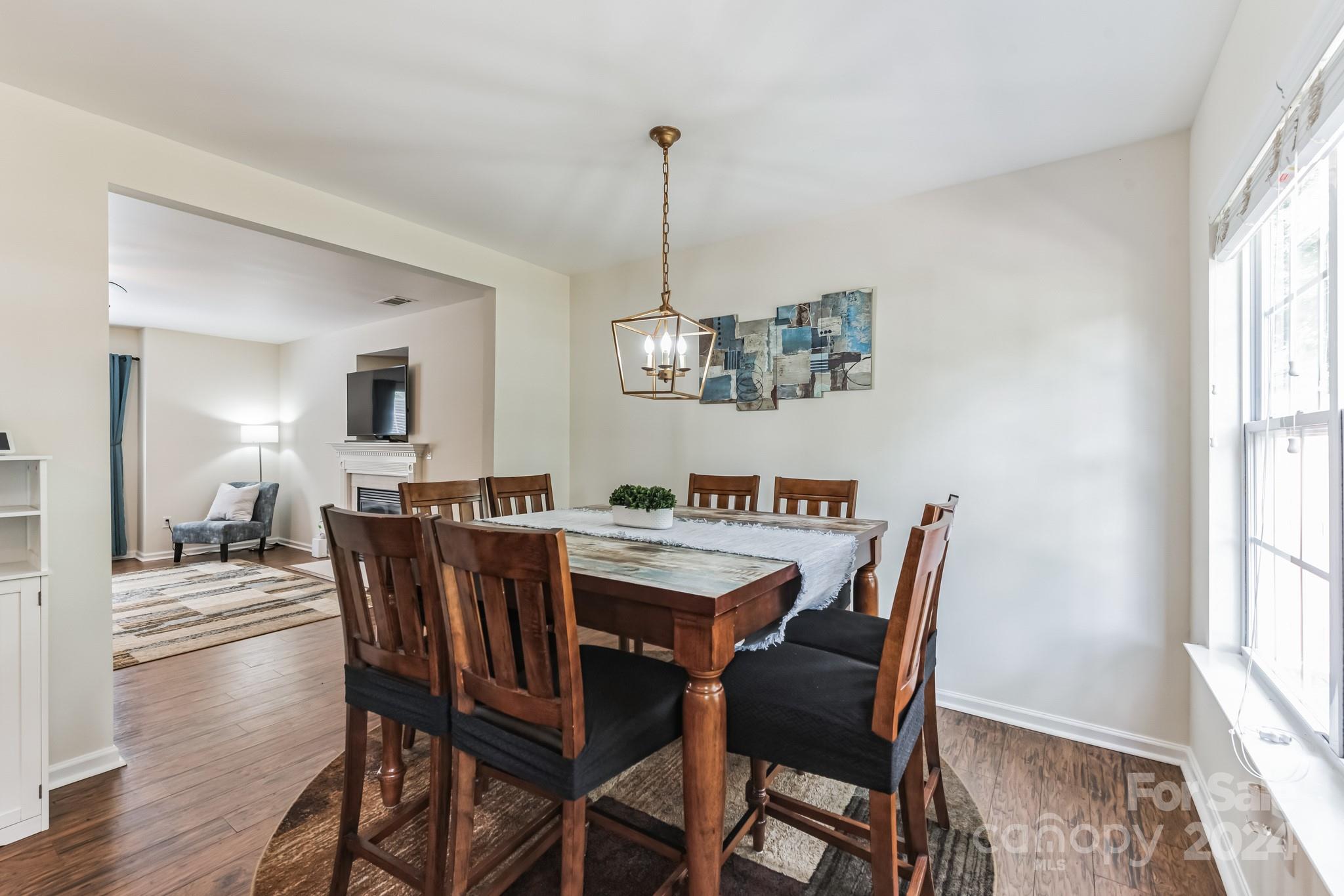 7925 Quail Field Drive