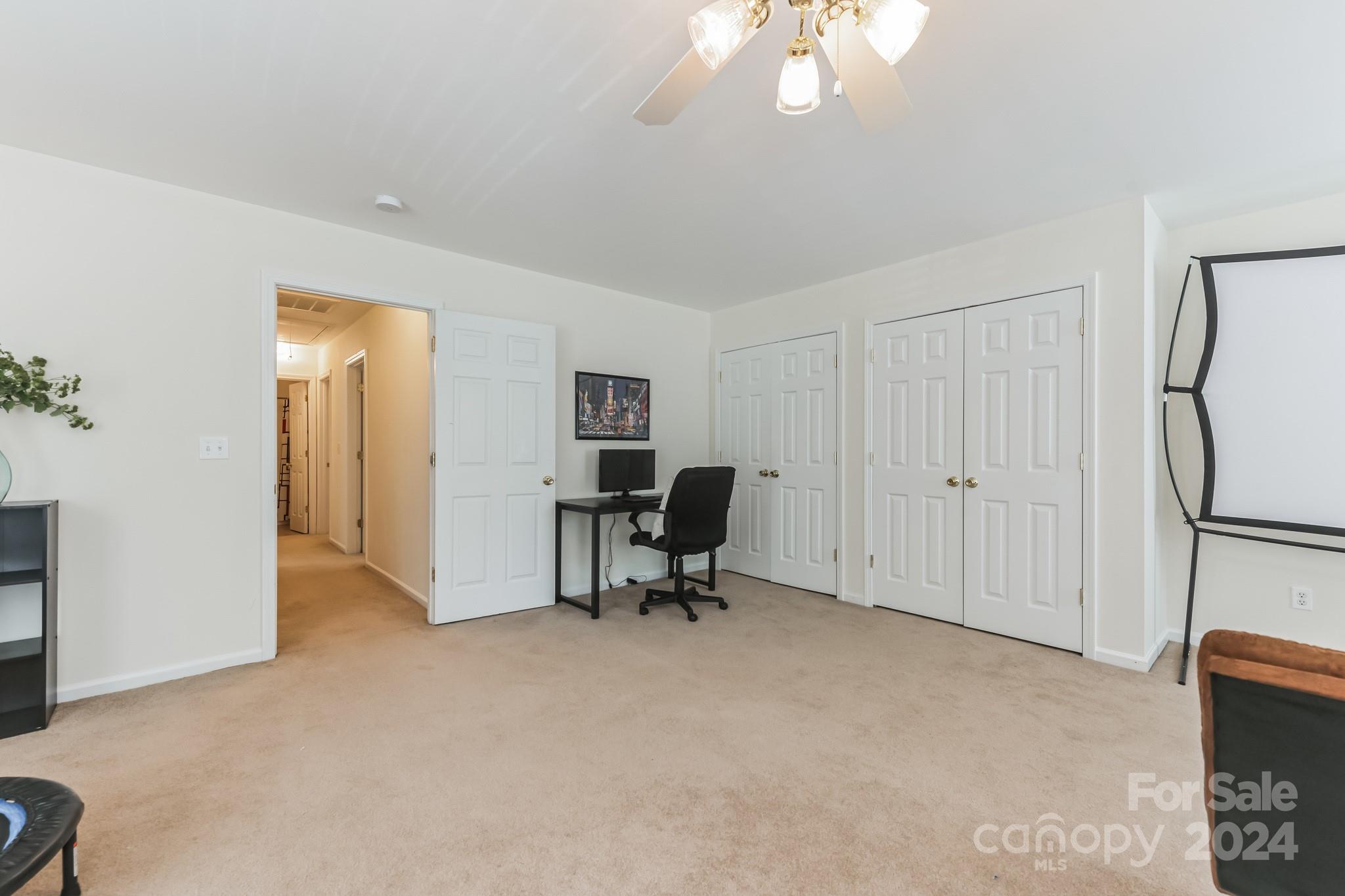 7925 Quail Field Drive
