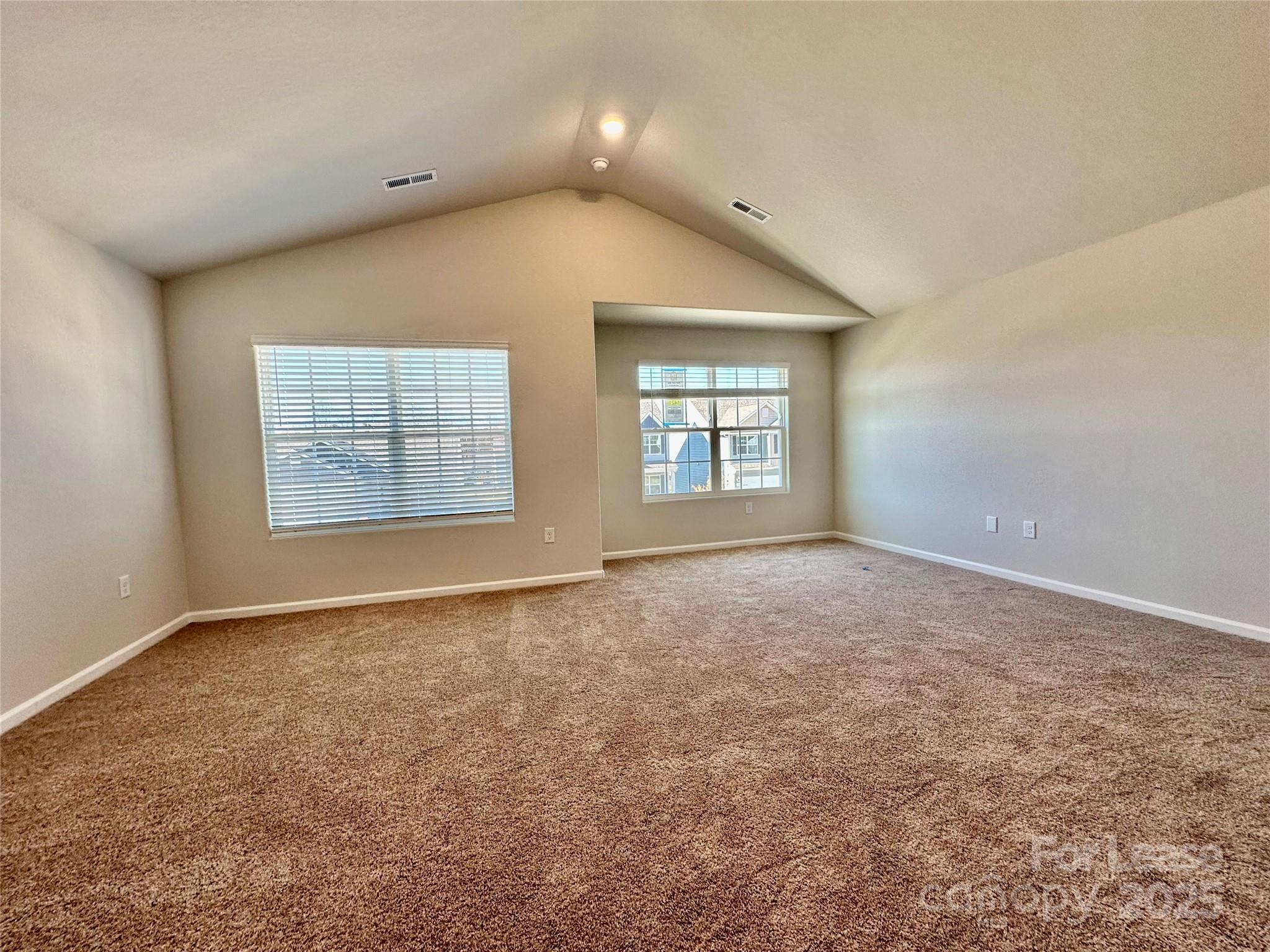 1421 Nia Road