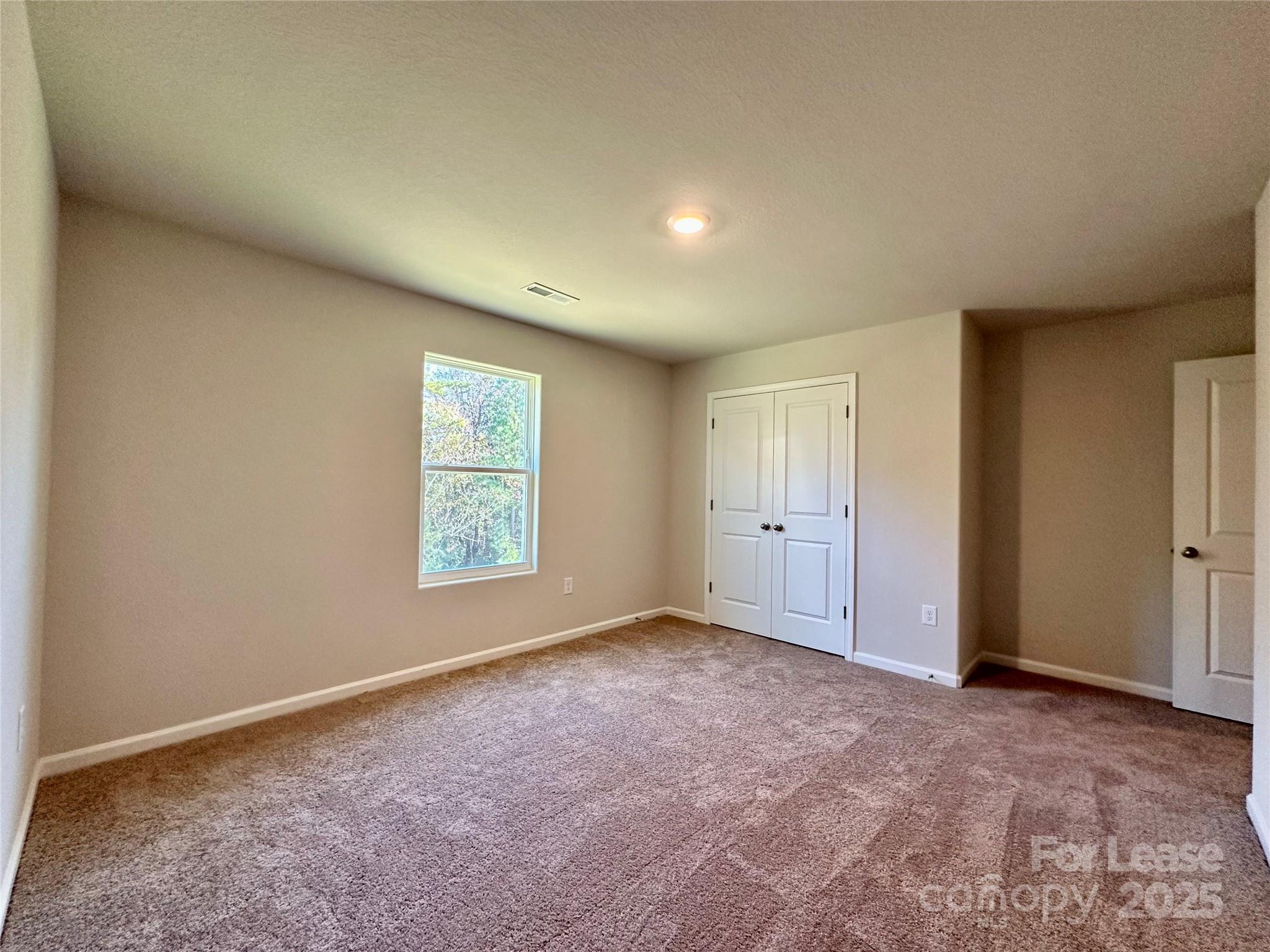 1421 Nia Road