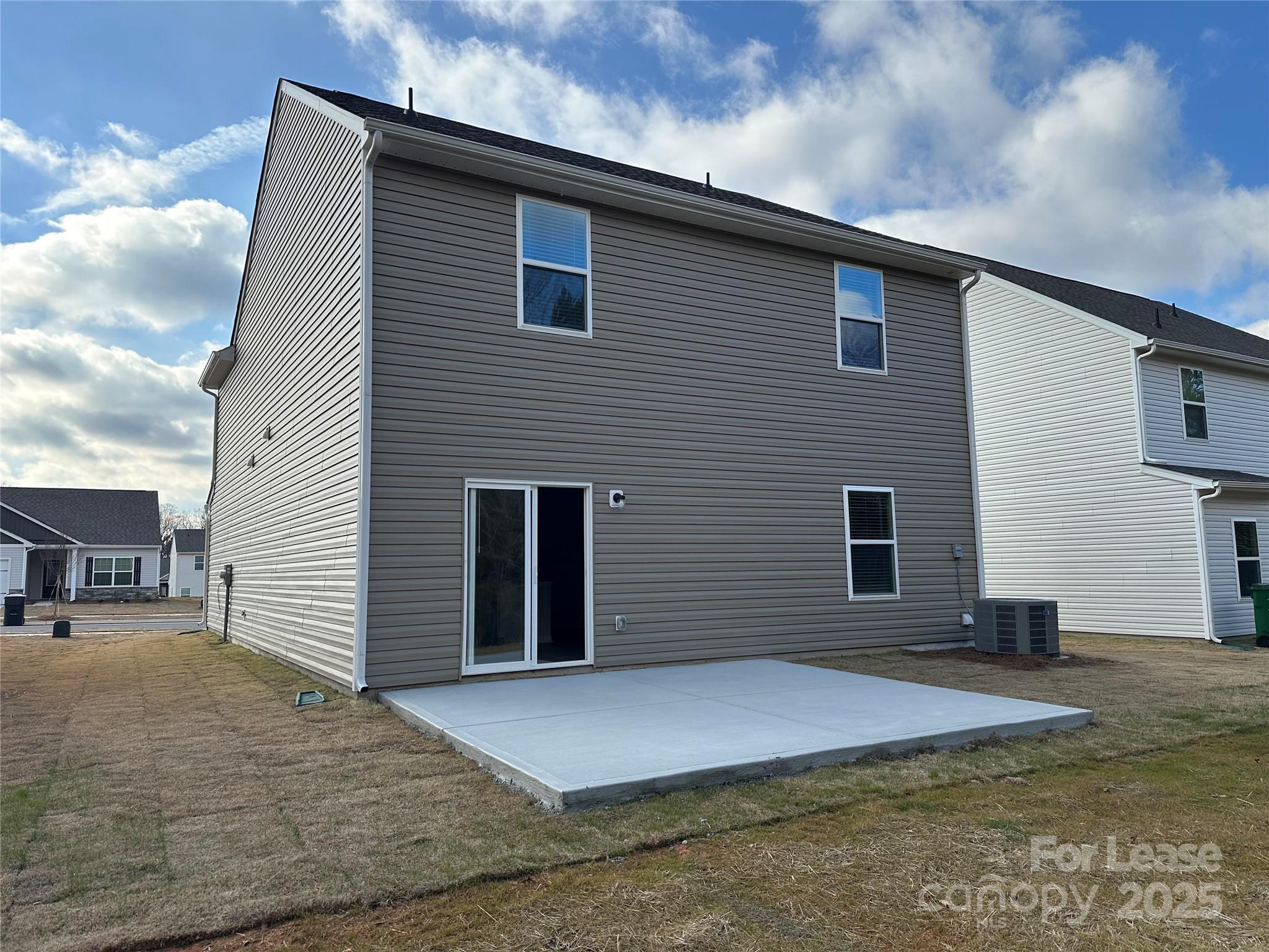 1421 Nia Road