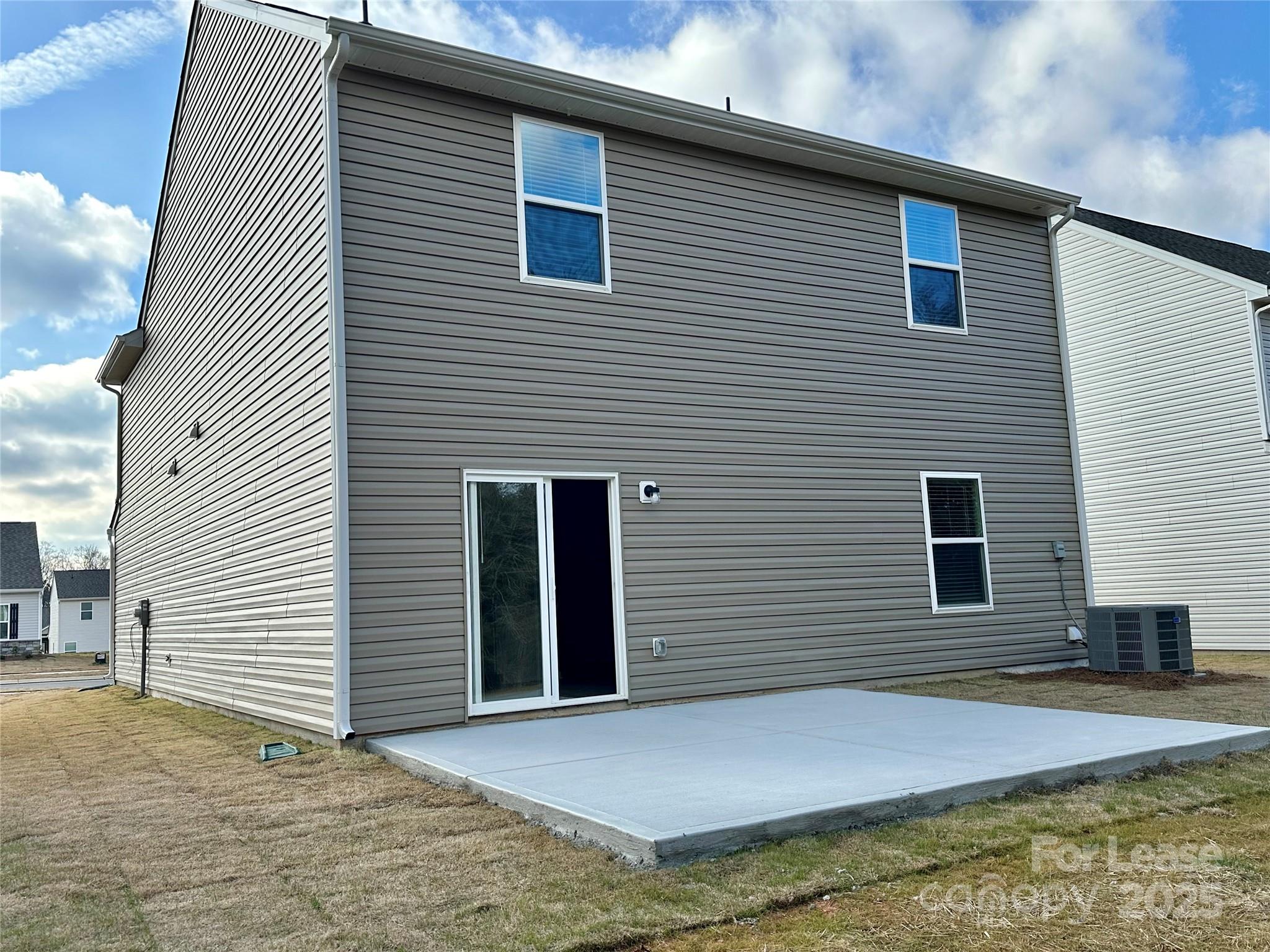 1421 Nia Road