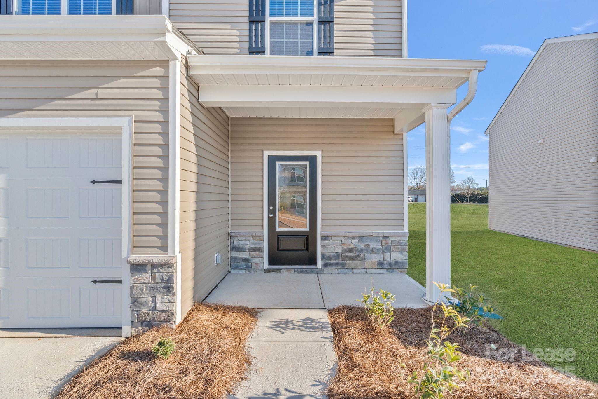 1445 Nia Road