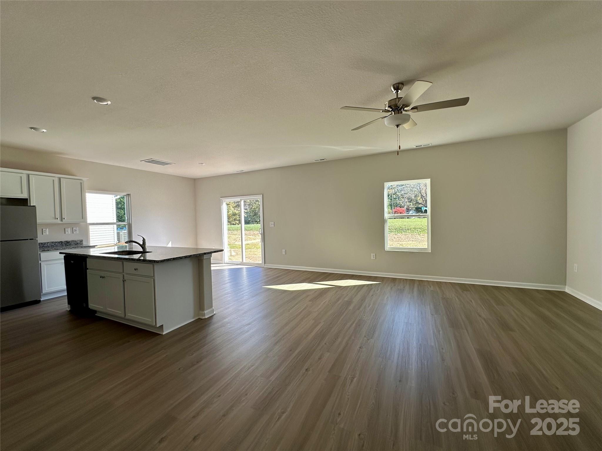 1445 Nia Road