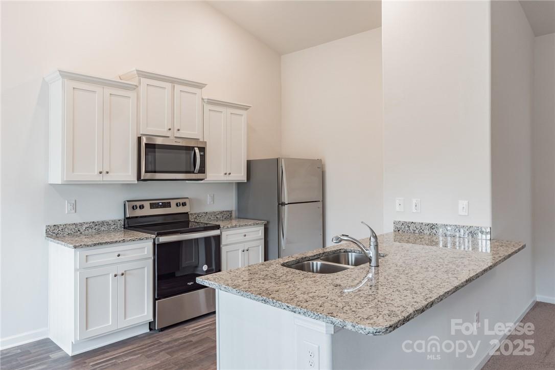 2321 Lanza Drive