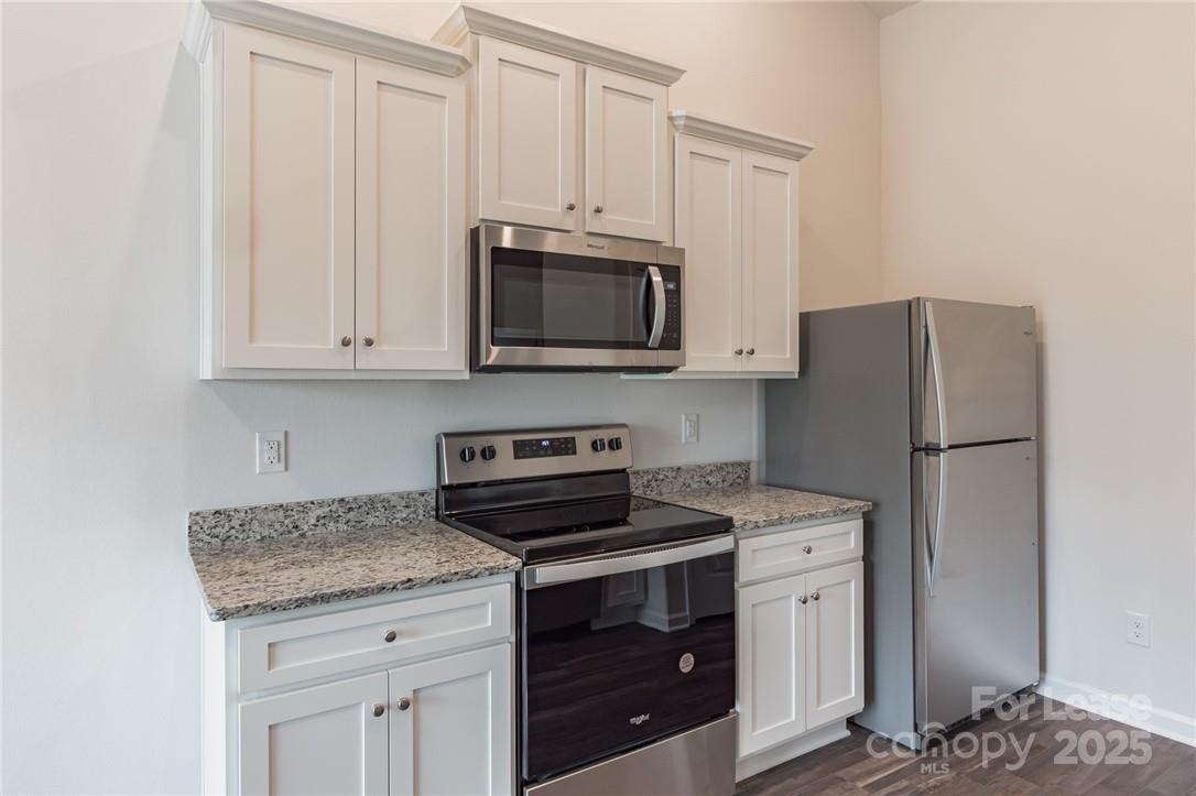 2321 Lanza Drive