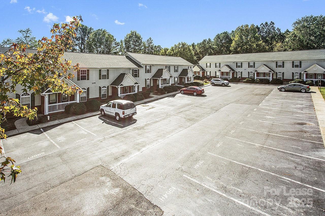 1304 Hayne Street #1304 B