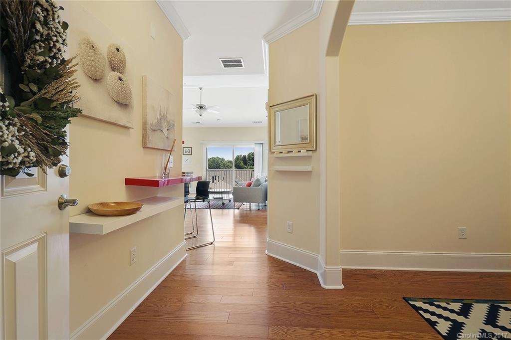 6605 Central Pacific Avenue #403-B