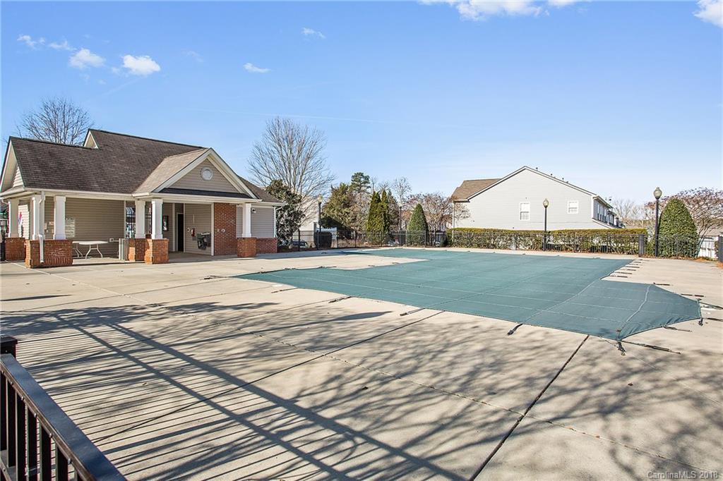 10545 Stoneacre Court