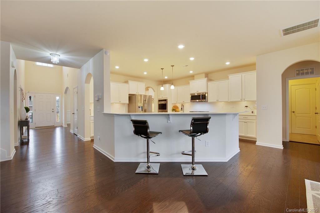 13538 Hyperion Hills Lane