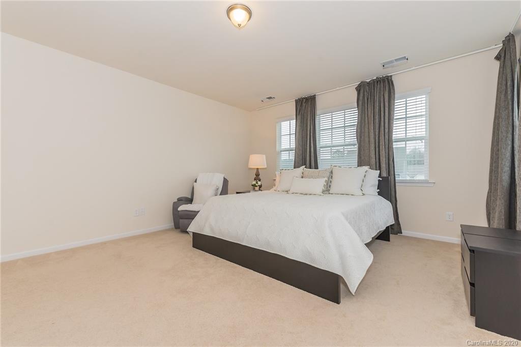 13538 Hyperion Hills Lane