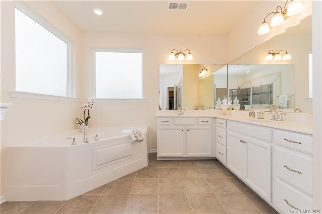 13538 Hyperion Hills Lane