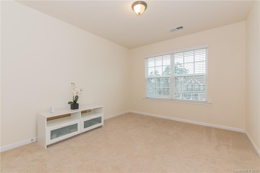 13538 Hyperion Hills Lane