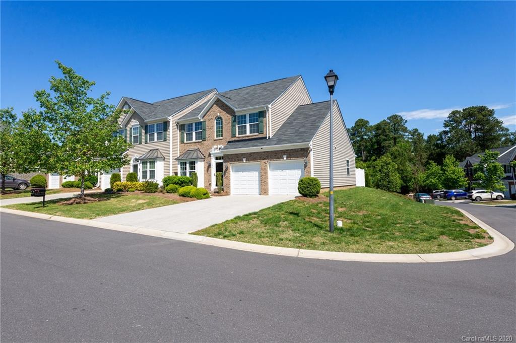 547 White Springs Road