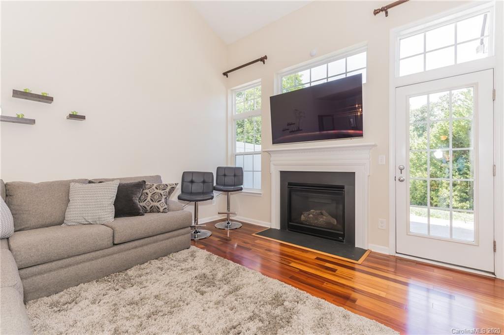 547 White Springs Road