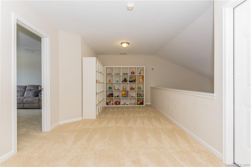 547 White Springs Road