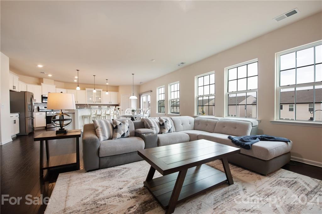 16028 Harbor Hill Drive