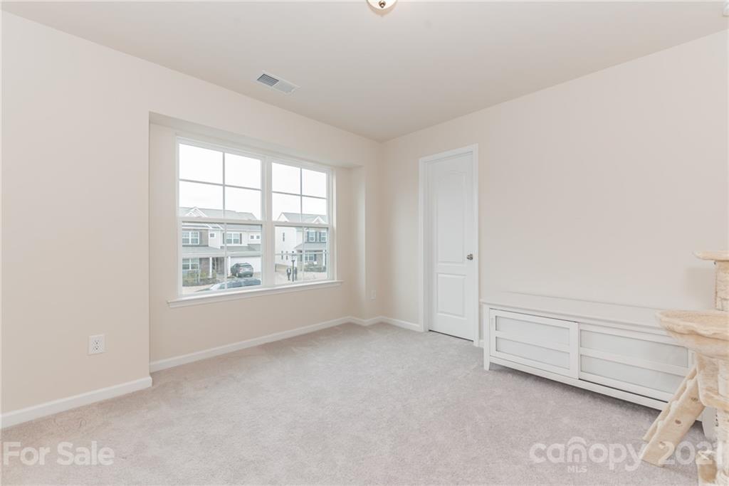 16028 Harbor Hill Drive