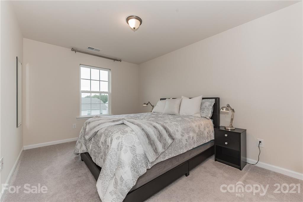 16028 Harbor Hill Drive