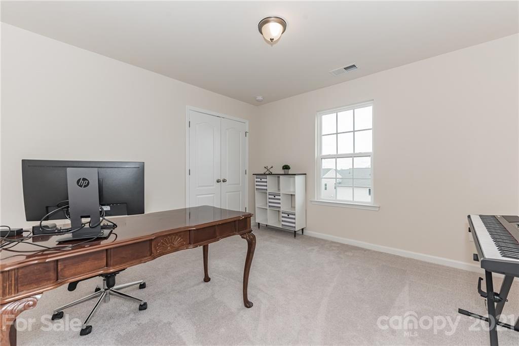 16028 Harbor Hill Drive