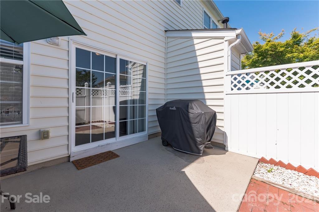 330 Sugar Ridge Court