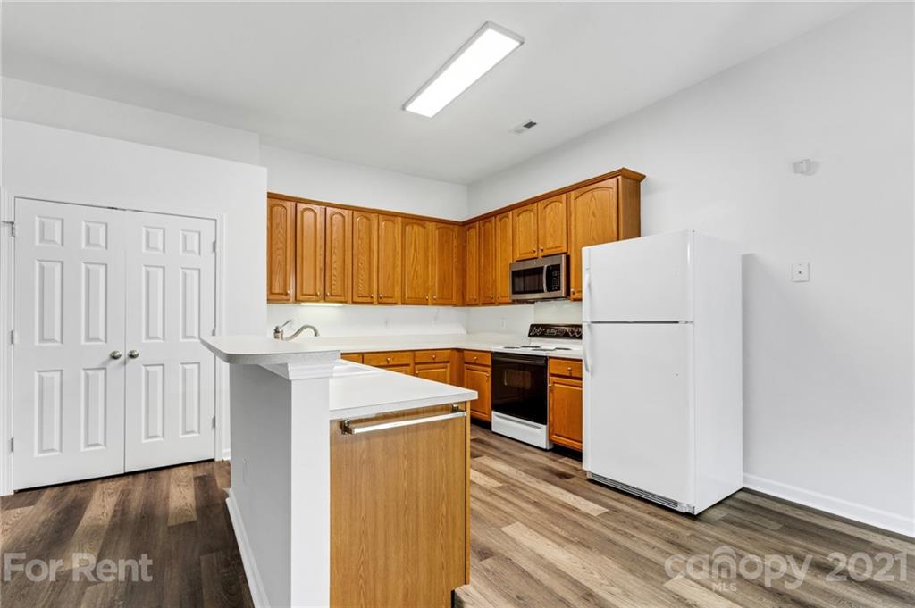 11228 Dickie Ross Road
