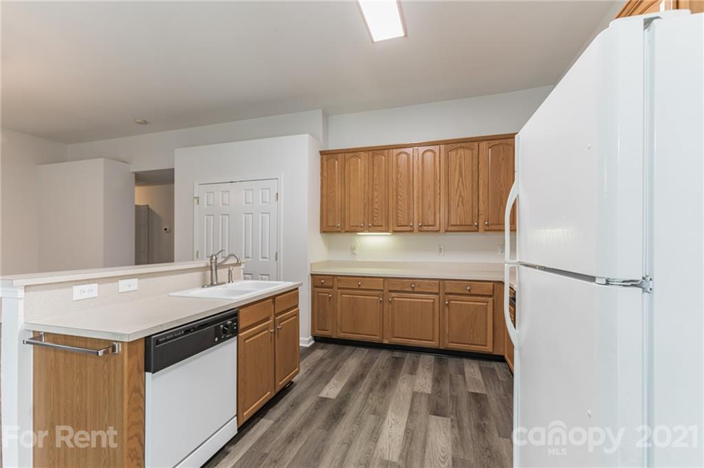 11228 Dickie Ross Road