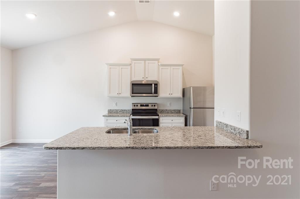 2321 Lanza Drive