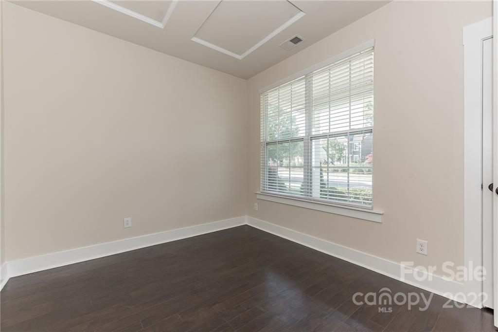 2413 Woodward Avenue